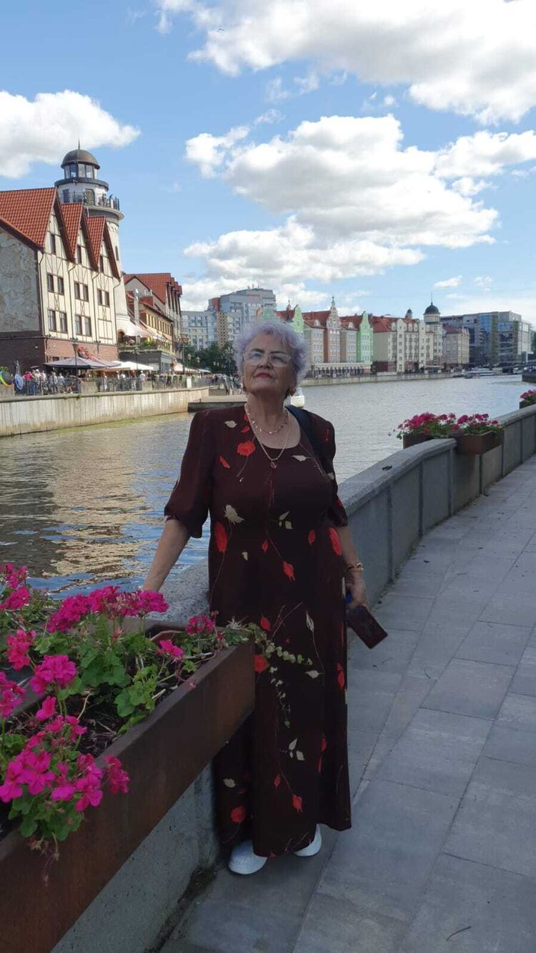  ,   , 68 ,   c , 