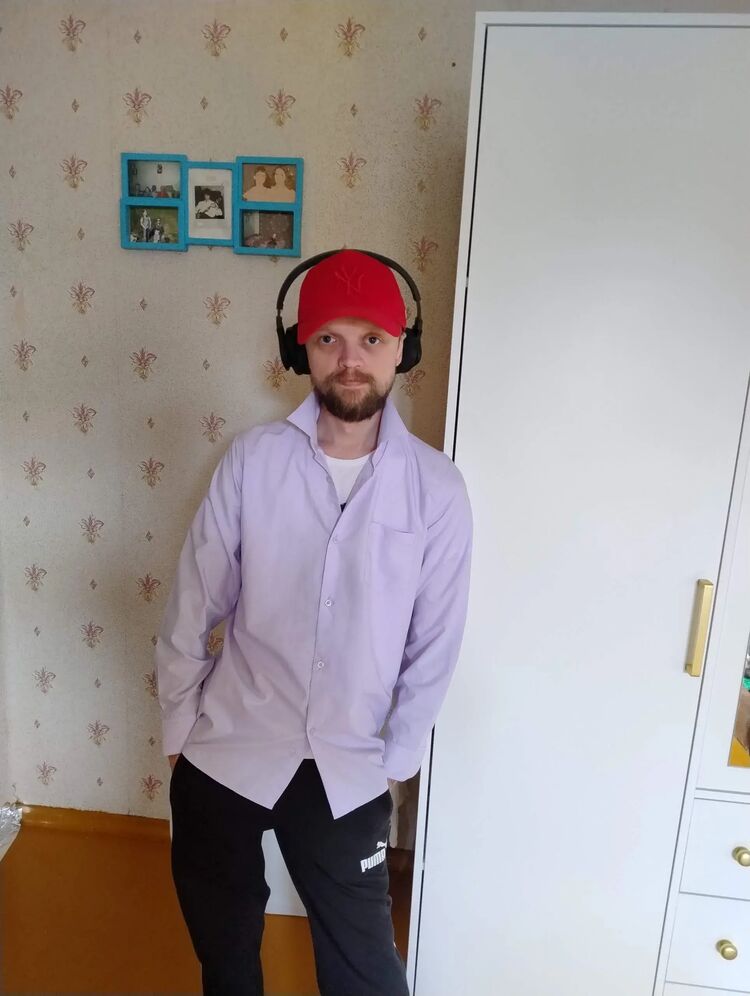  ,   Eduard, 35 ,   ,   