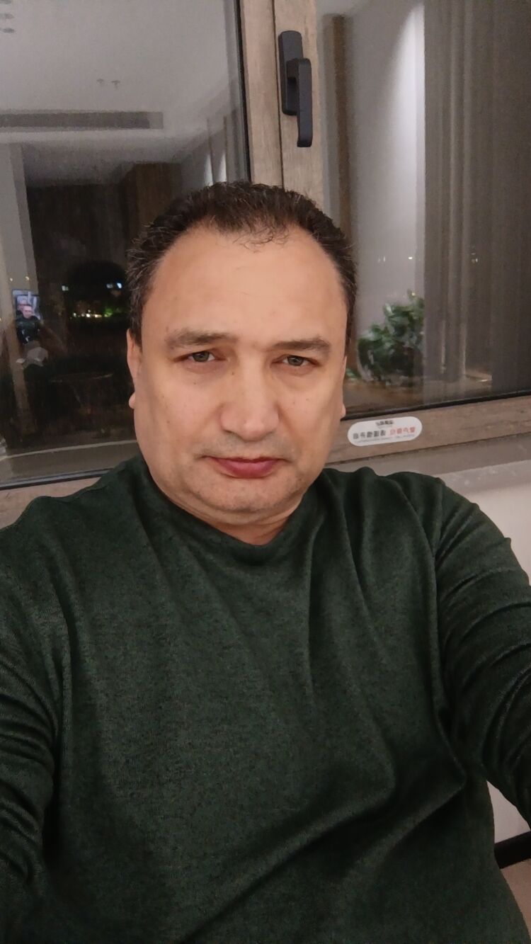  49075397  Sergey, 51 ,    -
