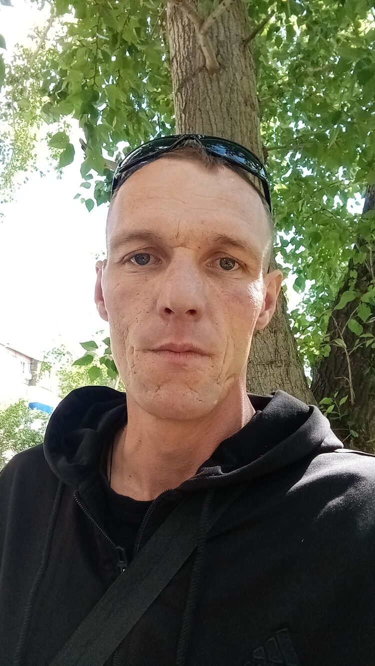  ,   Slawanemec, 34 ,   ,   
