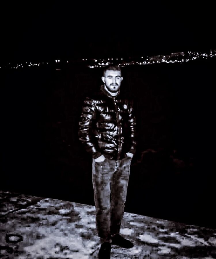  ,   Grigor, 25 ,   ,   , c , 