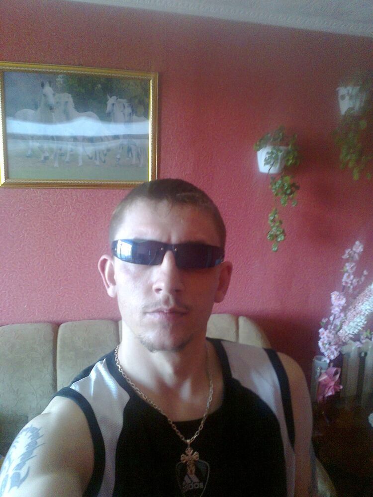  4500117  Tonny, 36 ,    