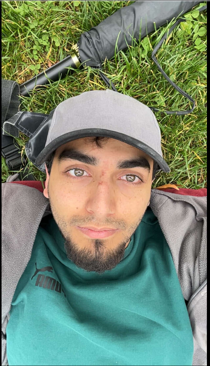  54407687  Noah, 21 ,    Belconnen