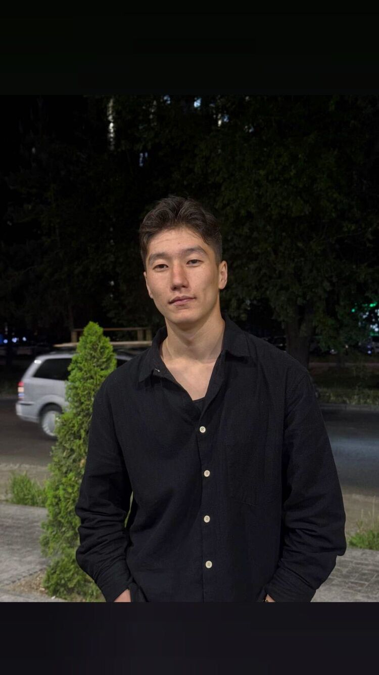  51678317  Akai, 22 ,    