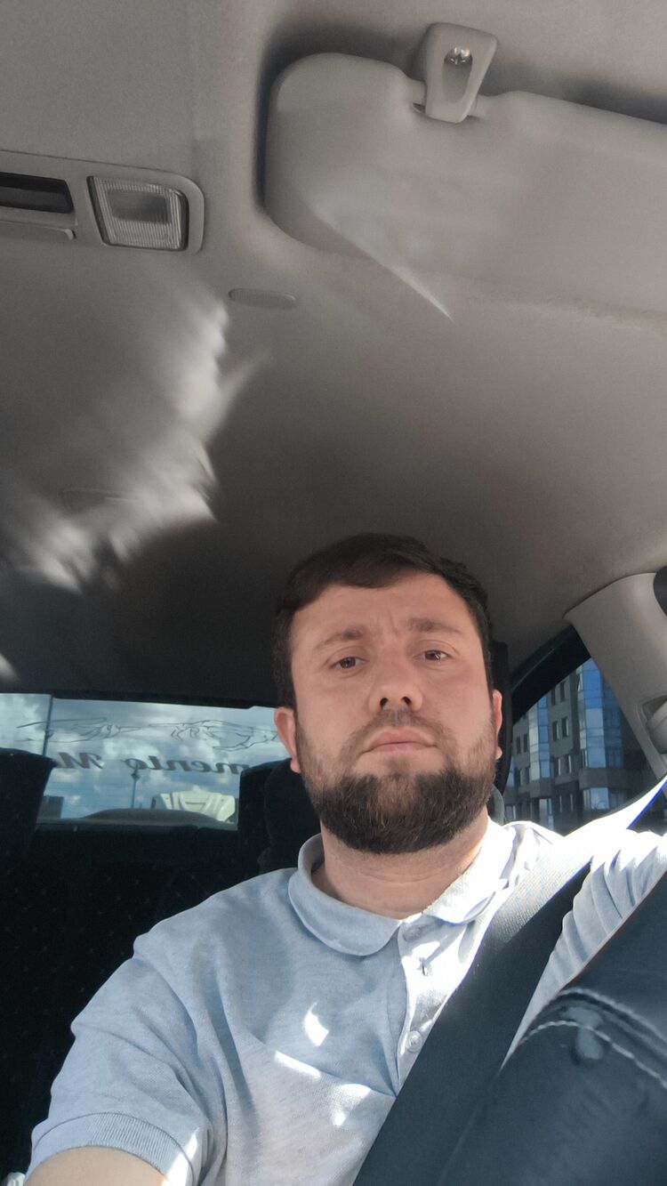  53138057  , 31 ,    -