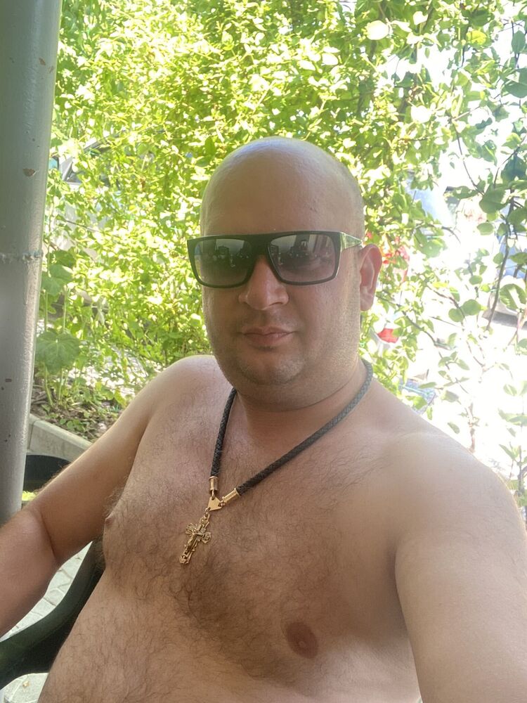  35878567  , 39 ,    