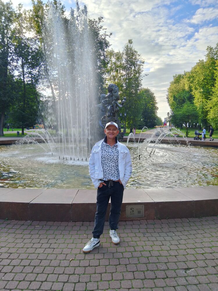  53018037  , 42 ,    