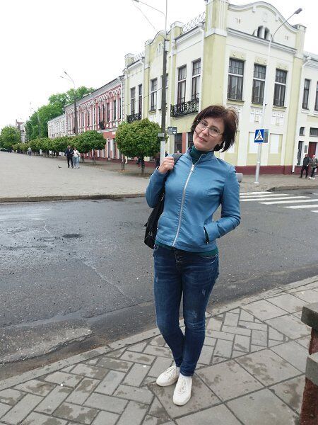  53113687  Elena, 45 ,    