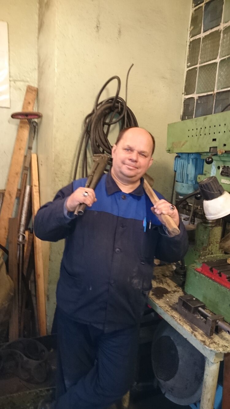  34721427  , 61 ,    