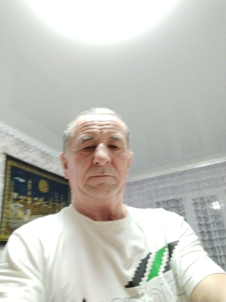  40832607  , 64 ,    