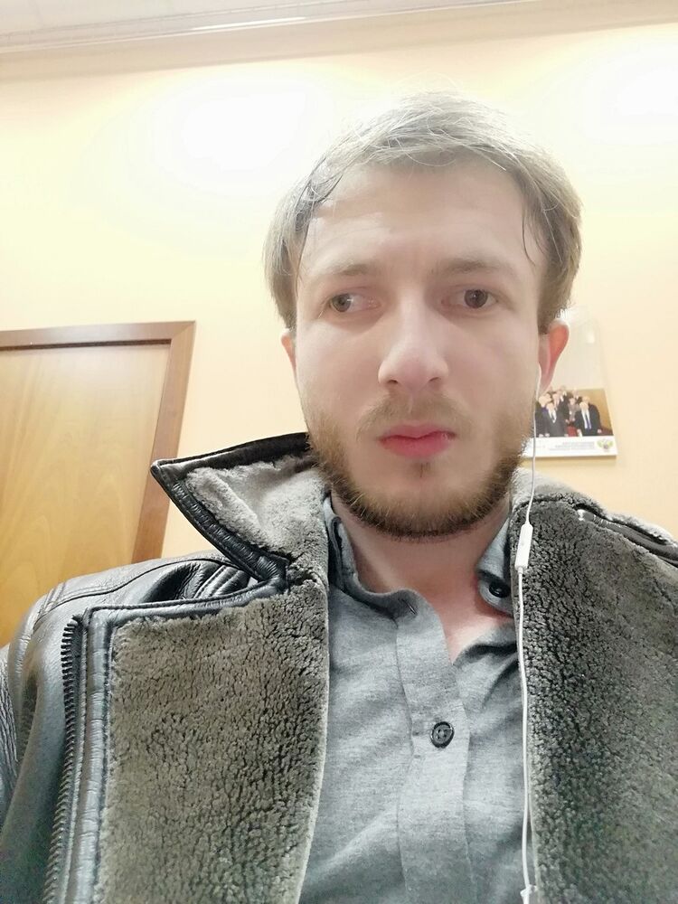 -,   Sarkhan, 37 ,   ,   , c 