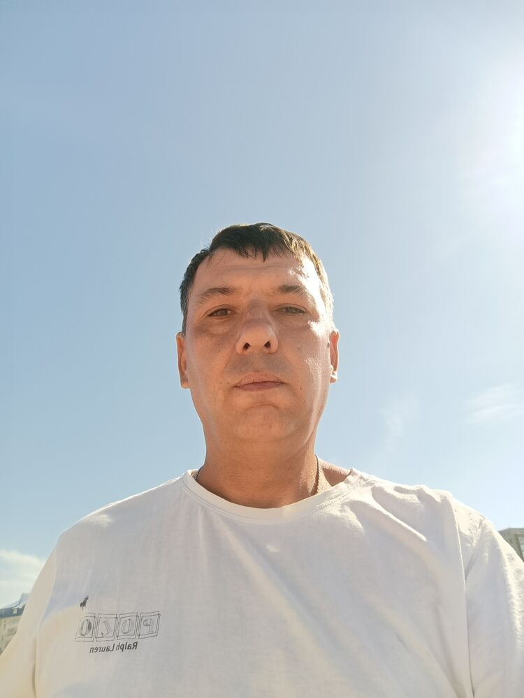  47117657  Alem, 44 ,    