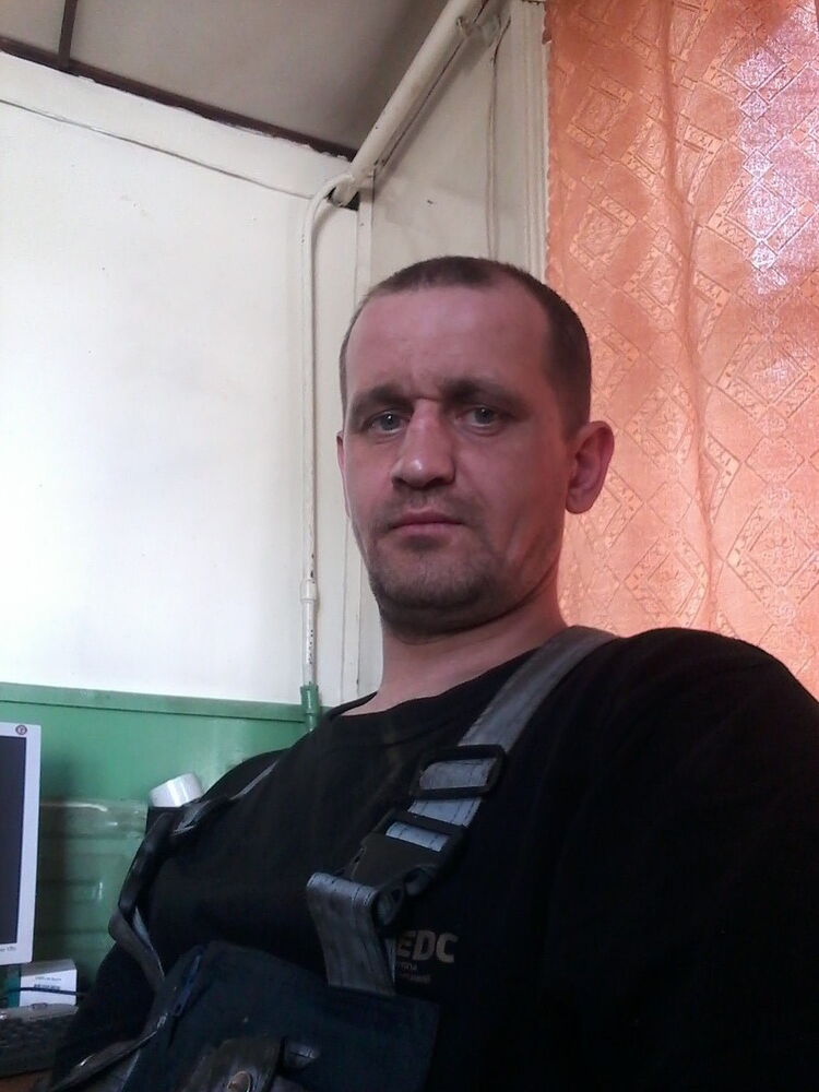 ,   Serega, 43 ,   