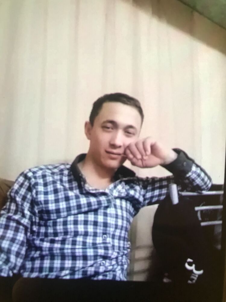  30765267  Vohidov, 29 ,    