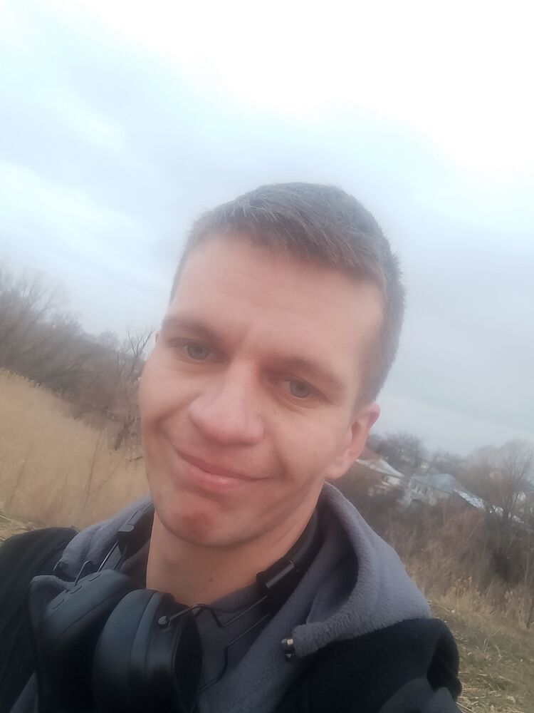  ,   Denis, 29 ,   ,   , c , 