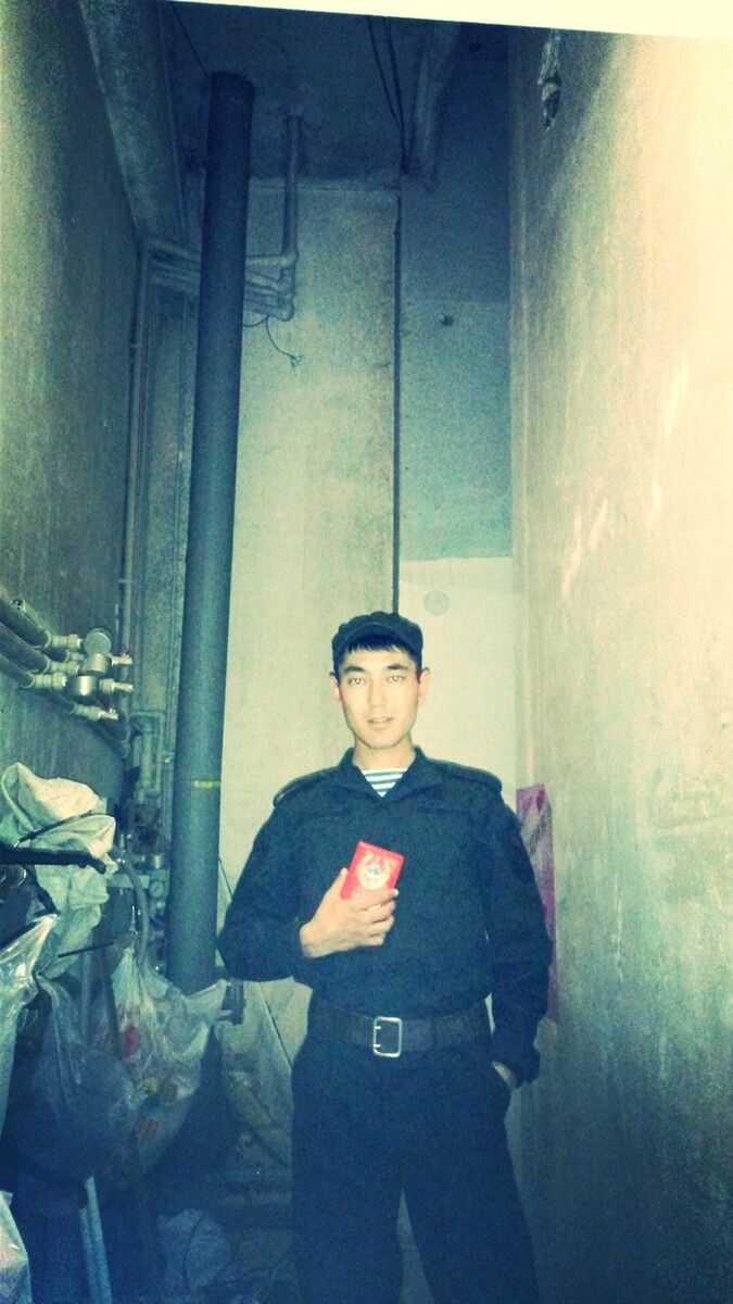  4886277  , 37 ,    