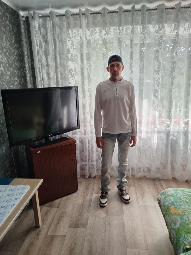  46404727  , 34 ,    