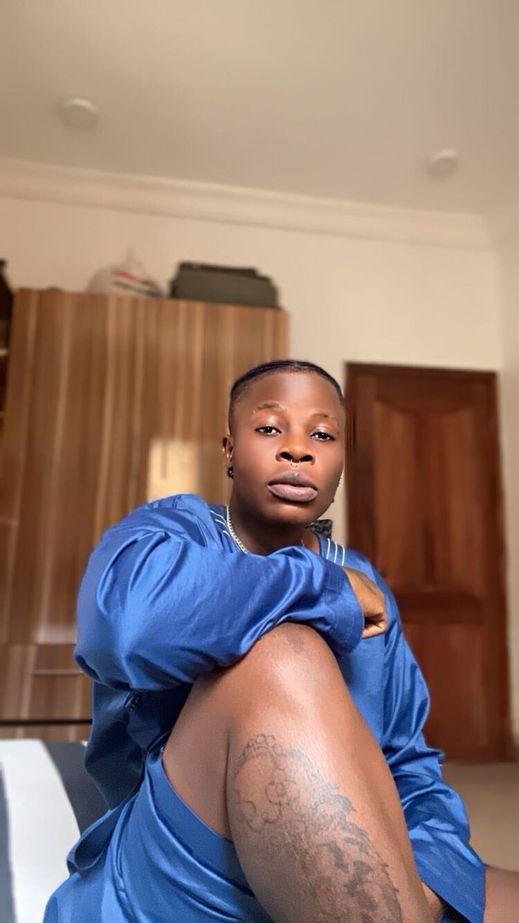  Lagos,   Flourish, 37 ,   ,   