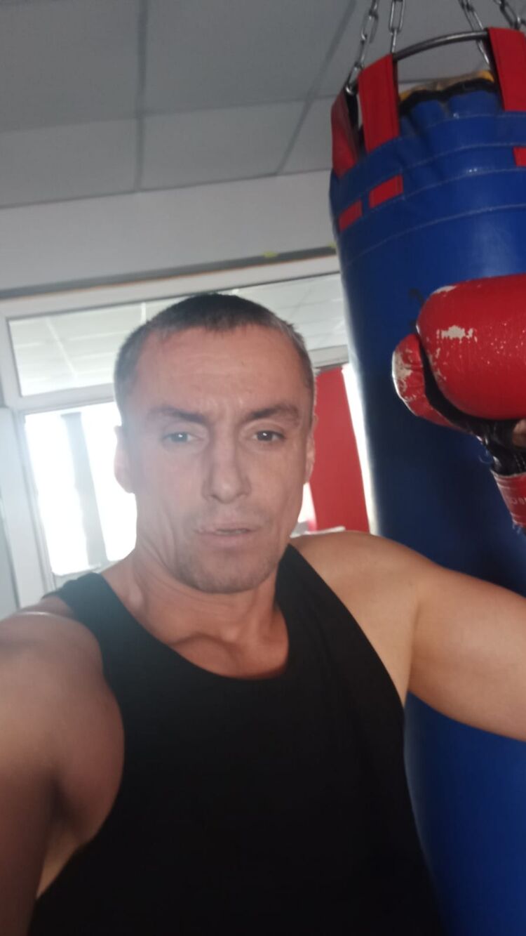  ,   Vlabimir, 46 ,   ,   