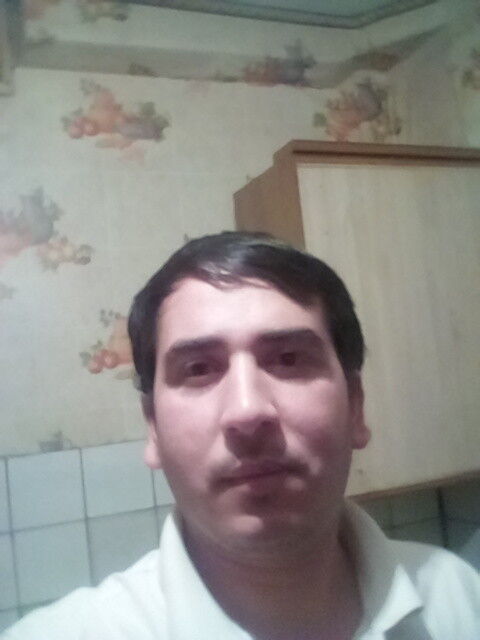  13717987  , 37 ,    
