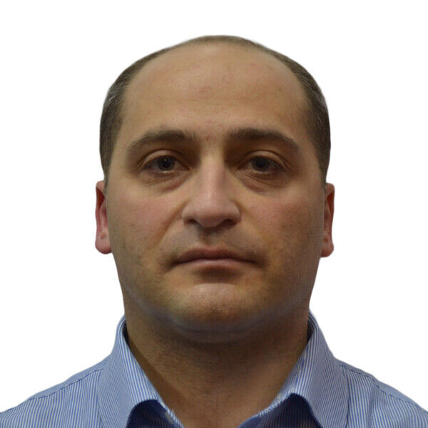  ,   Hrach, 44 ,   ,   , c 