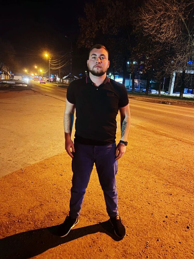  31804607  , 25 ,    