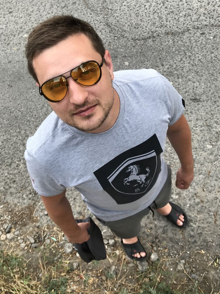  ,   Sergey, 34 ,  