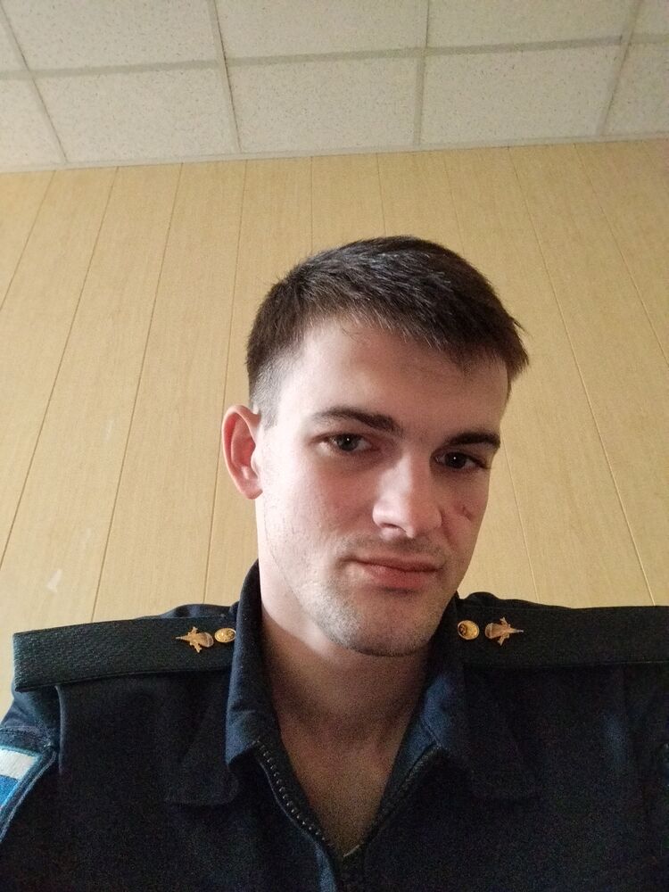  50851377  Pavel, 25 ,    