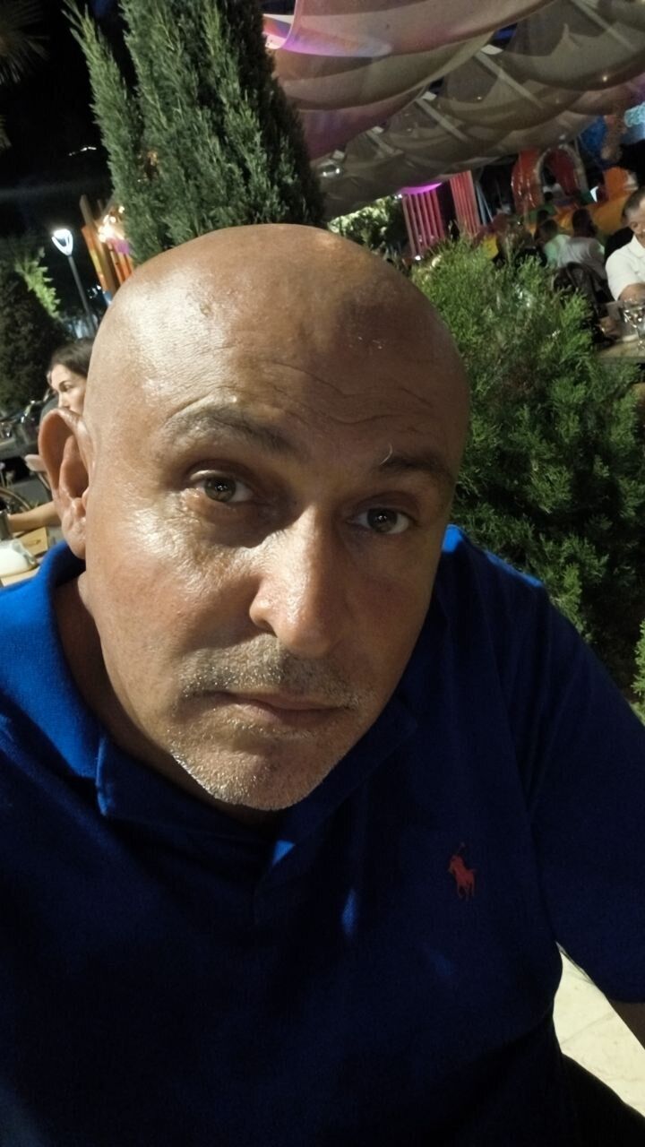  53854157  Alex, 50 ,    