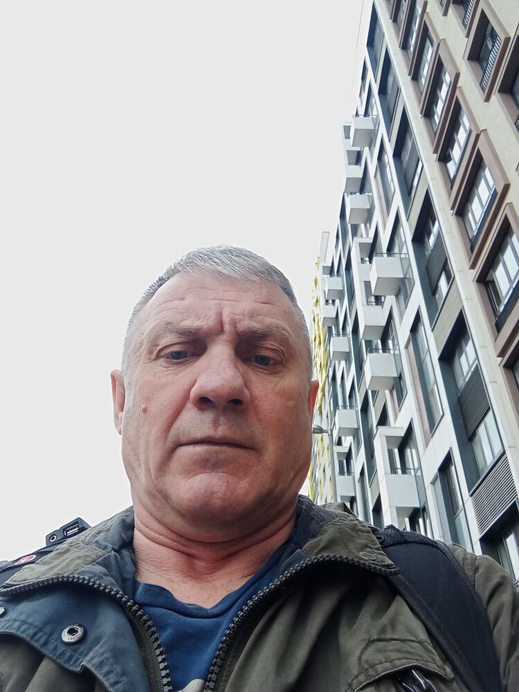  26074147  , 57 ,    