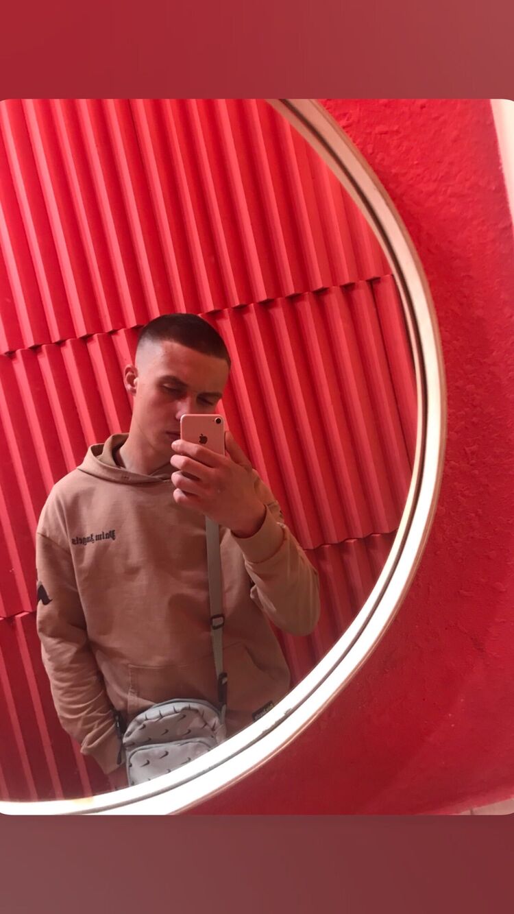  ,   , 19 ,   c 