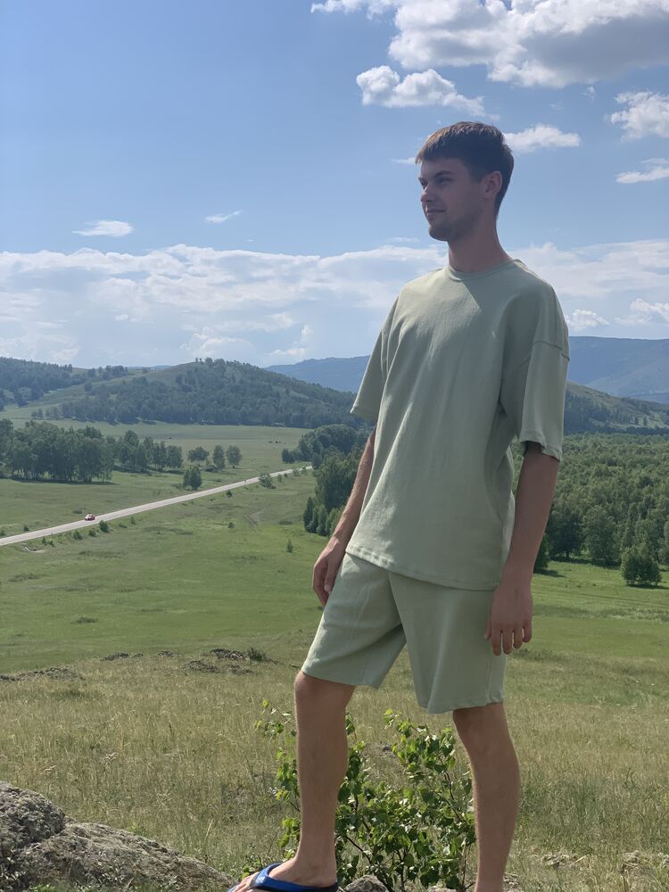  49329917  Alexandr, 25 ,    
