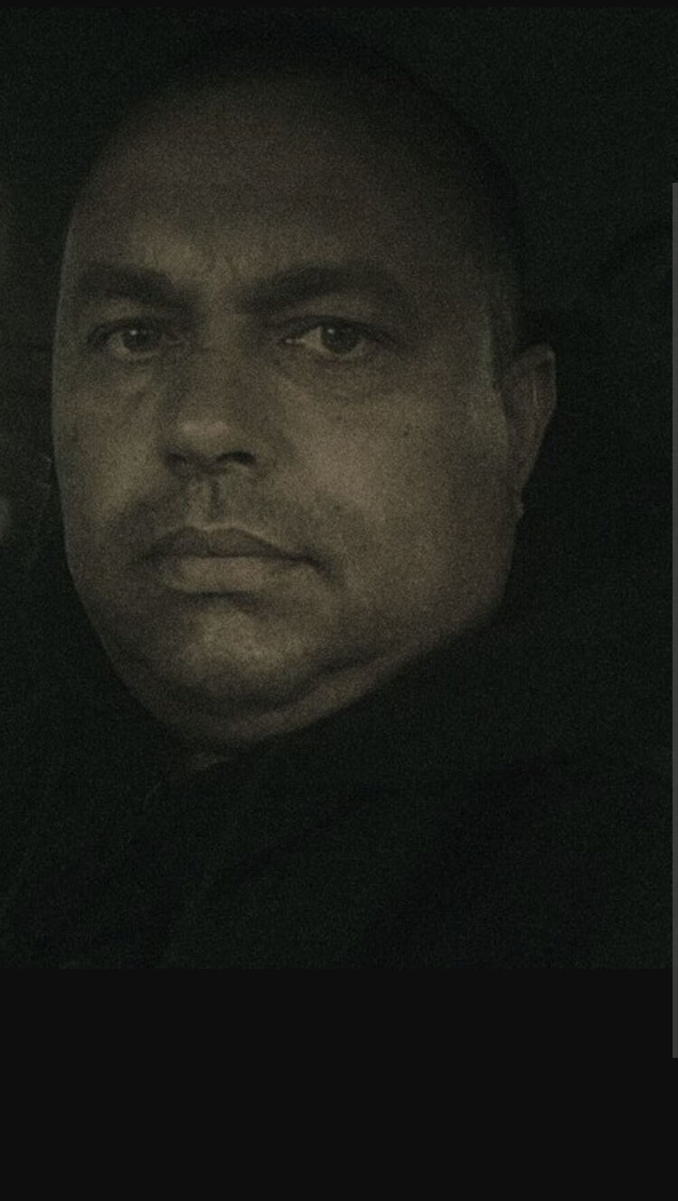  32689657  Igor, 43 ,    