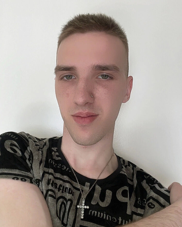  26519597  Valera, 25 ,    