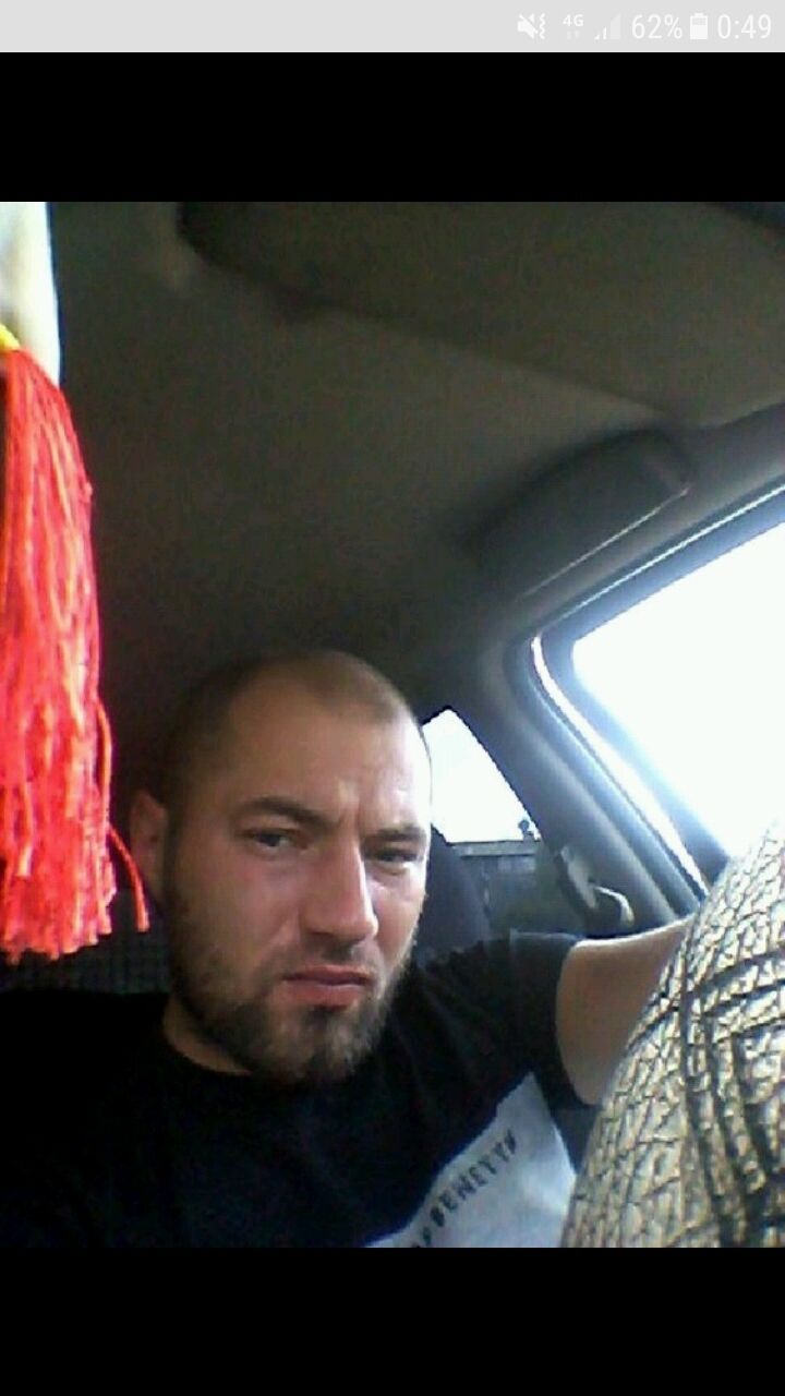  ,   Dmitryi, 35 ,   ,   , c , 
