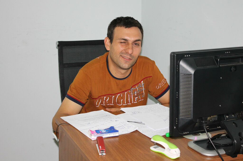  4612557  GIORGI, 37 ,    