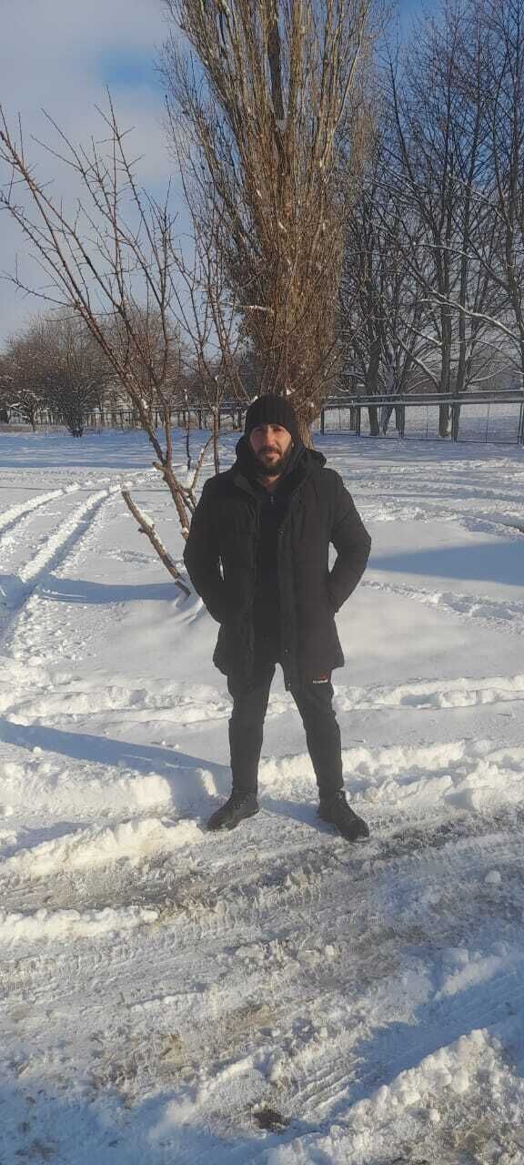 ���������� ����������, ���� ������� E����, 33 ����, ������������ ��� c�������� ���������