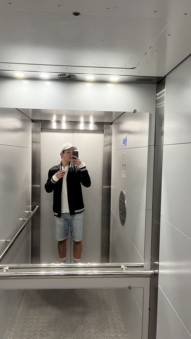  37416887  Artur, 25 ,    