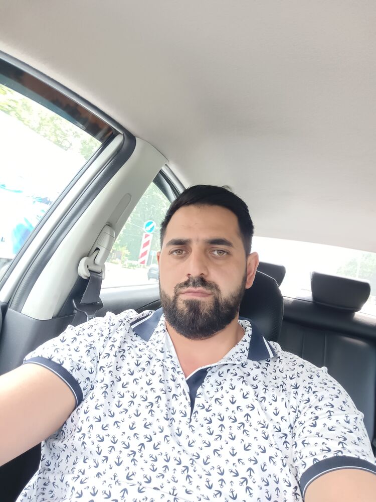  30479127  , 34 ,    