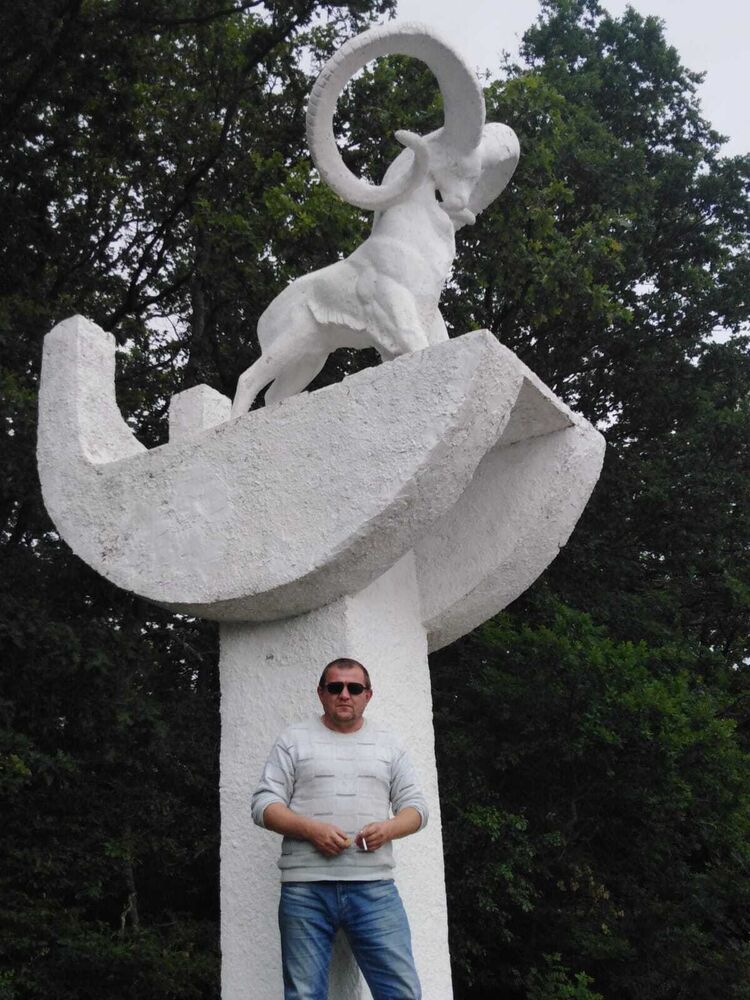  26576227  Valerij, 50 ,    