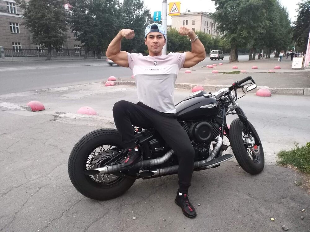 ���� 27272347 ������� �����, 32 ����, ���� ���������� � ������������