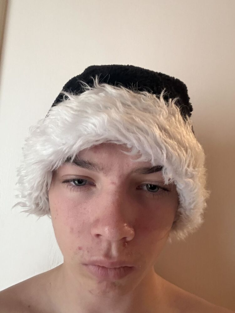  54710367  Kostia, 18 ,    Limassol