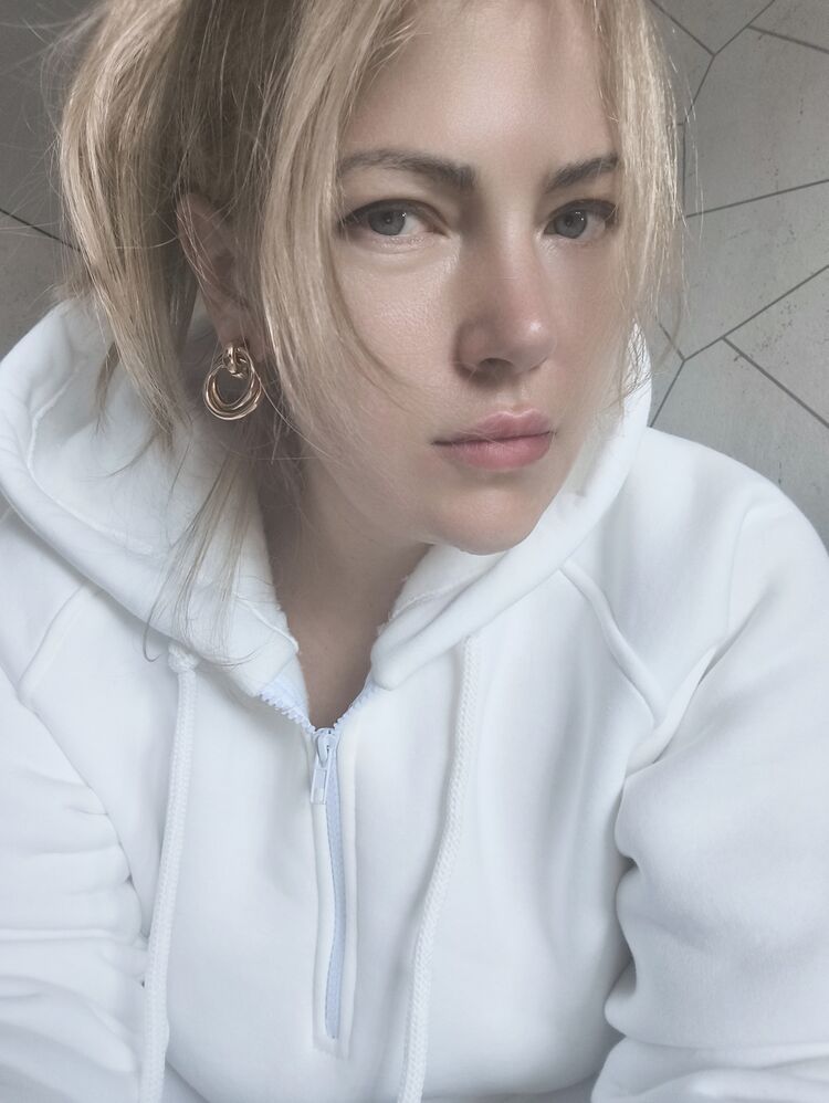  53956767  Anastasiya, 40 ,    