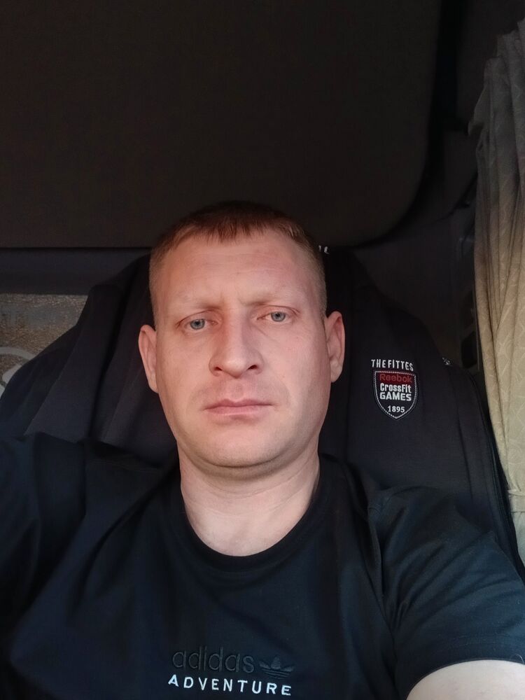  52289127  Evgeny, 39 ,    