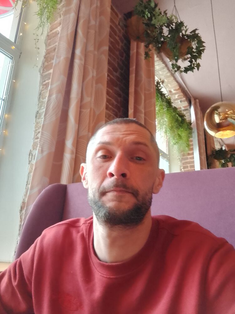  49682247  , 36 ,    