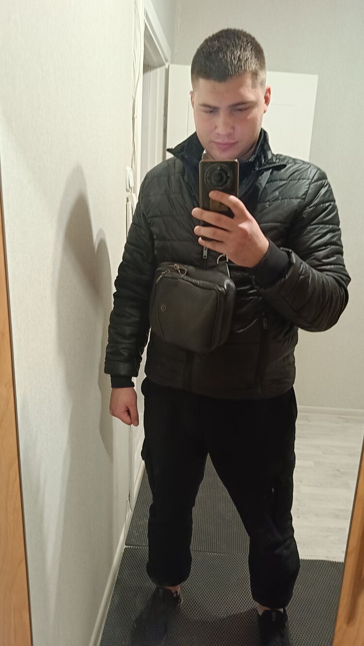  45868857  , 25 ,    