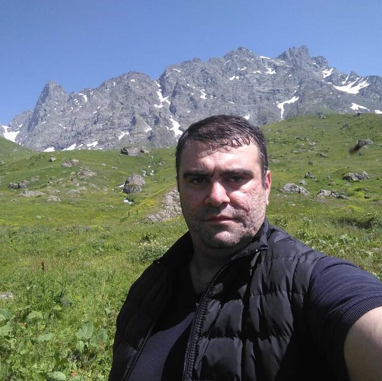  47623857  Irakli, 38 ,    