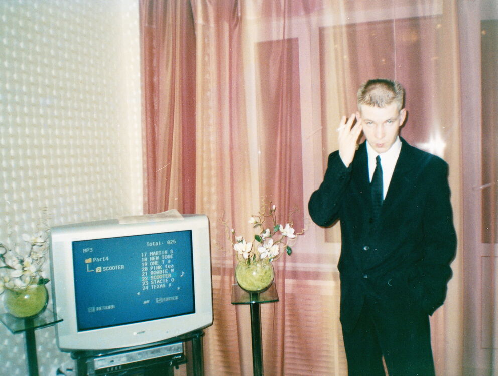  ,   , 47 ,   