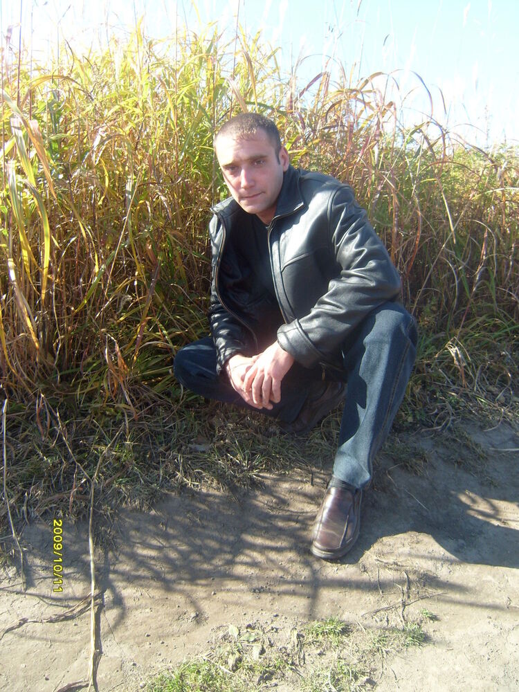 ,   Danil, 42 ,   