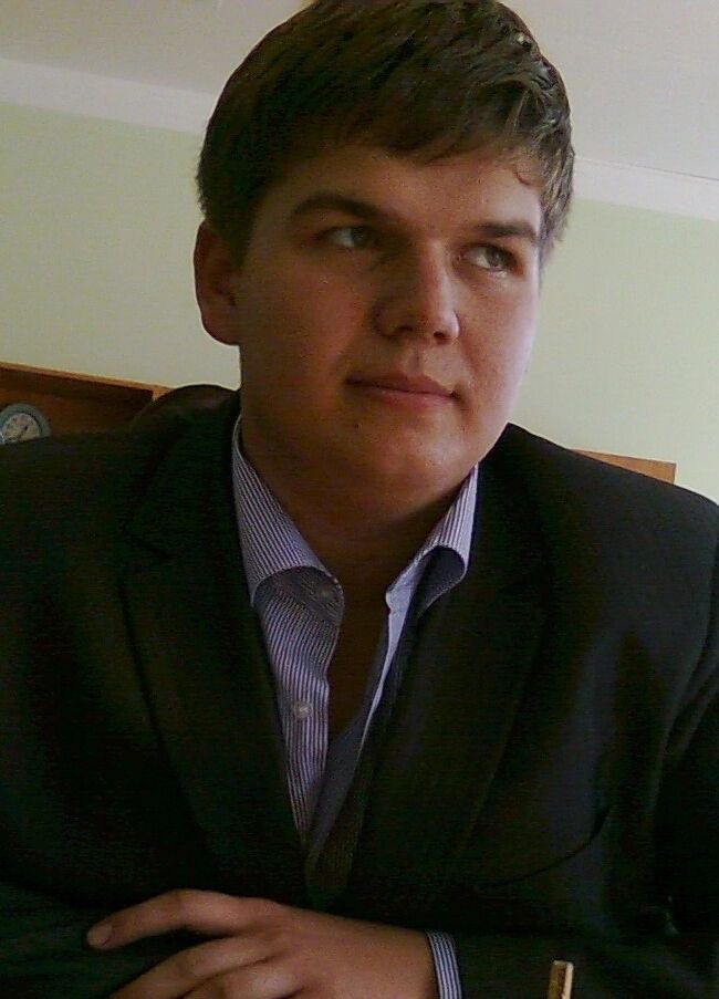 28449677  Ilya, 30 ,    